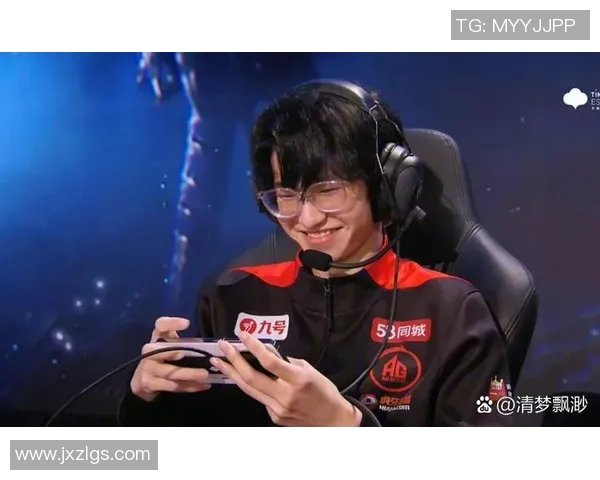 王者荣耀V5战队奋斗历程全景回顾与荣耀之路探索