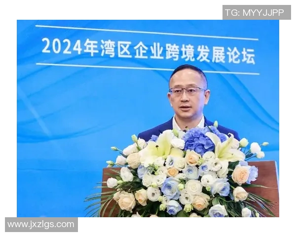 深度探讨周强在英雄联盟中的成长与奋斗历程实时新闻